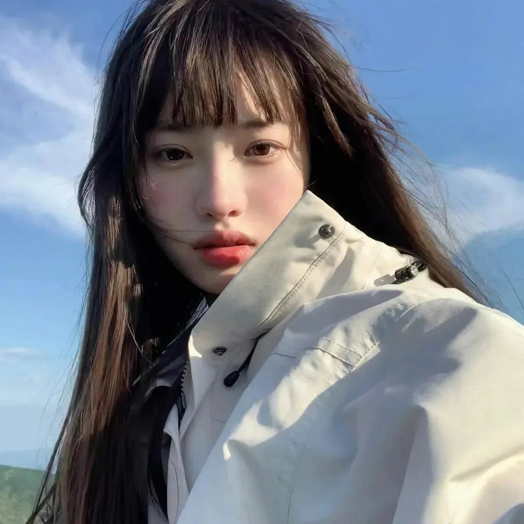 一个人的皮影戏